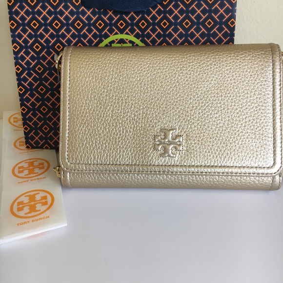 Tory Burch Handbags - TORY BURCH THEA FLAT WALLET CROSSBODY